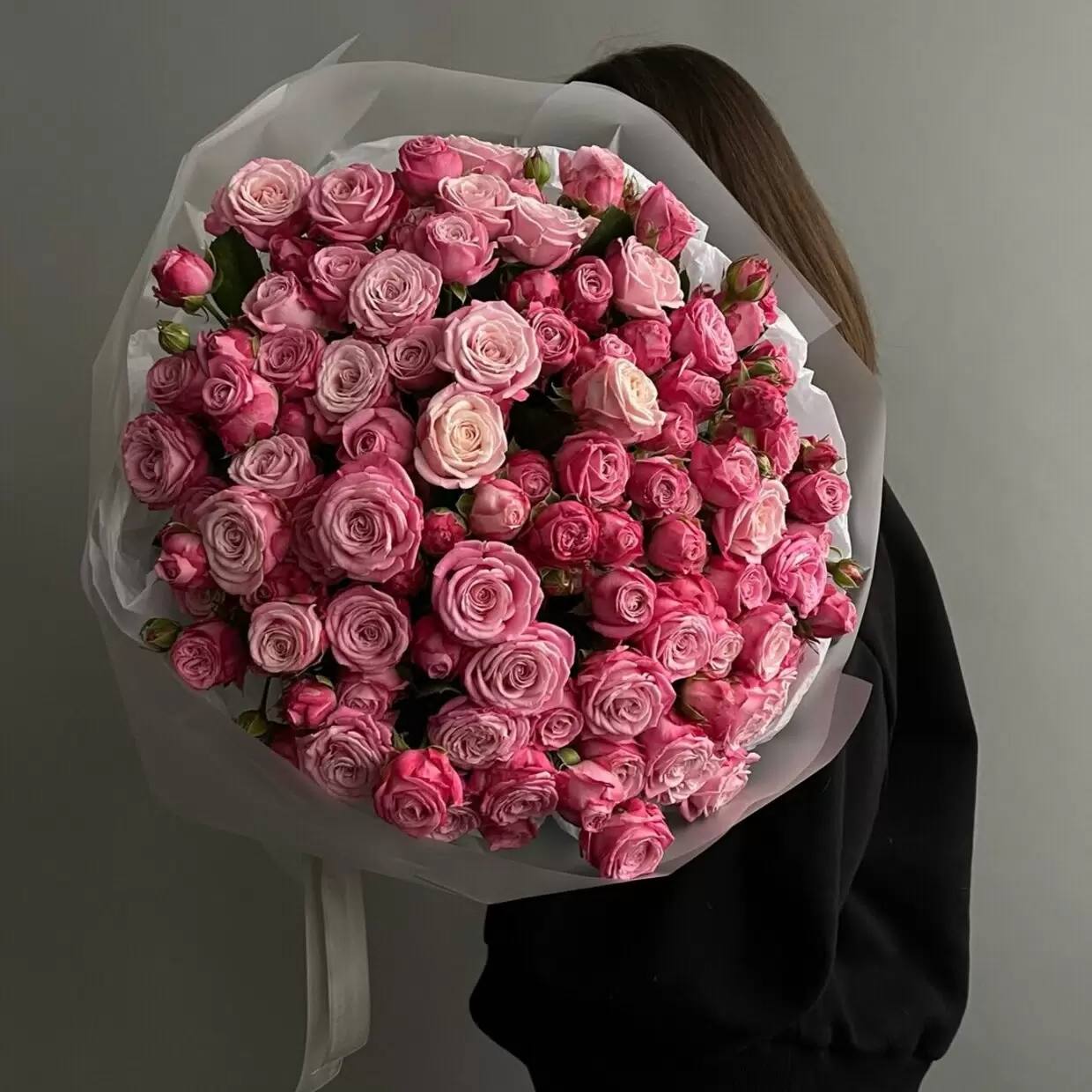 Букет пионовидных роз 17 веток