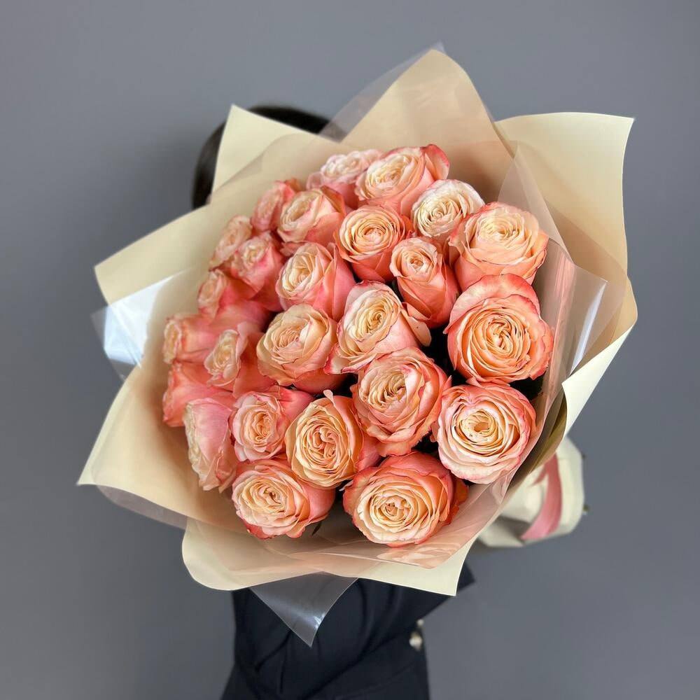 25 роз сорта Кахала