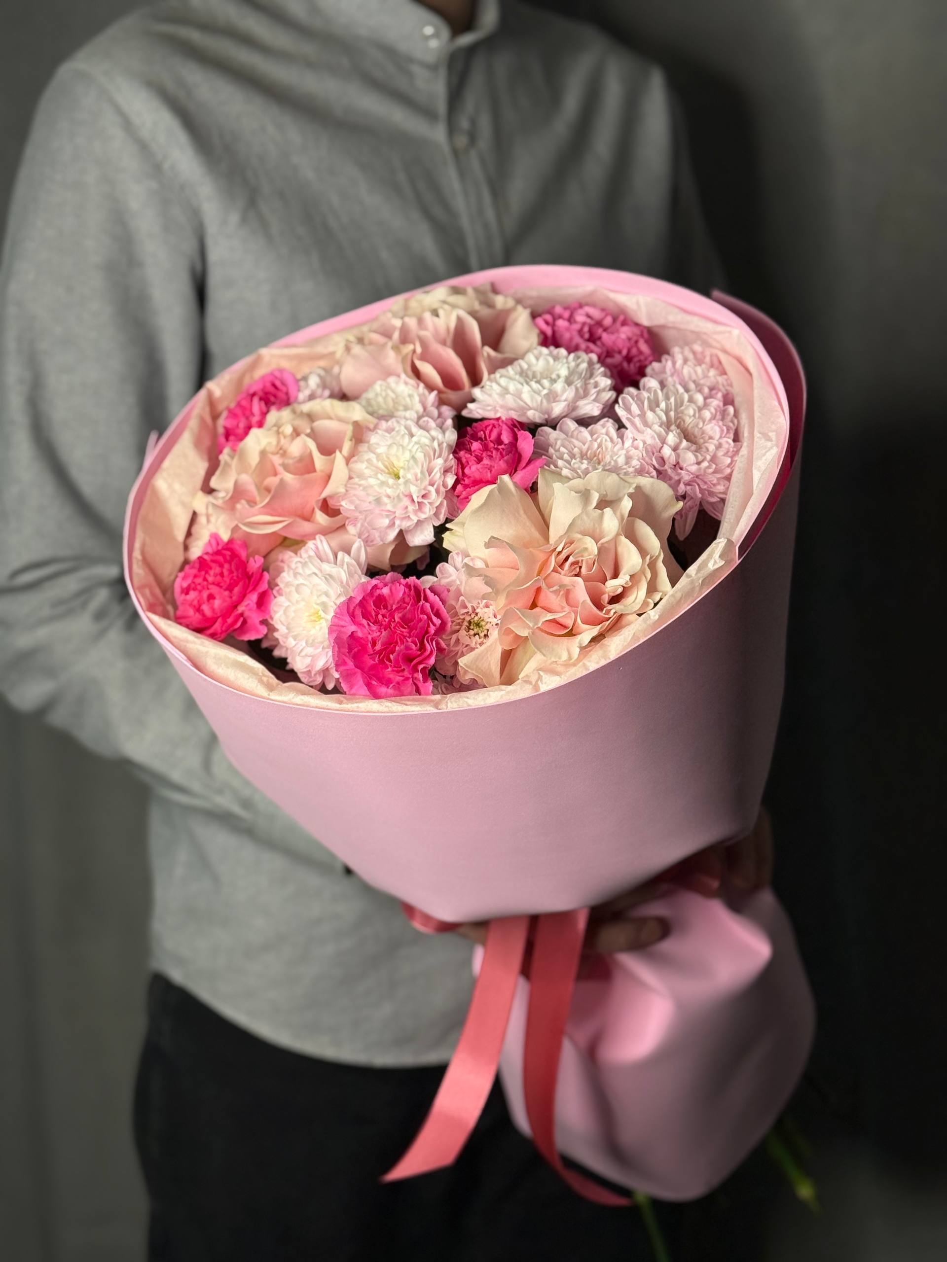 Розовый букет